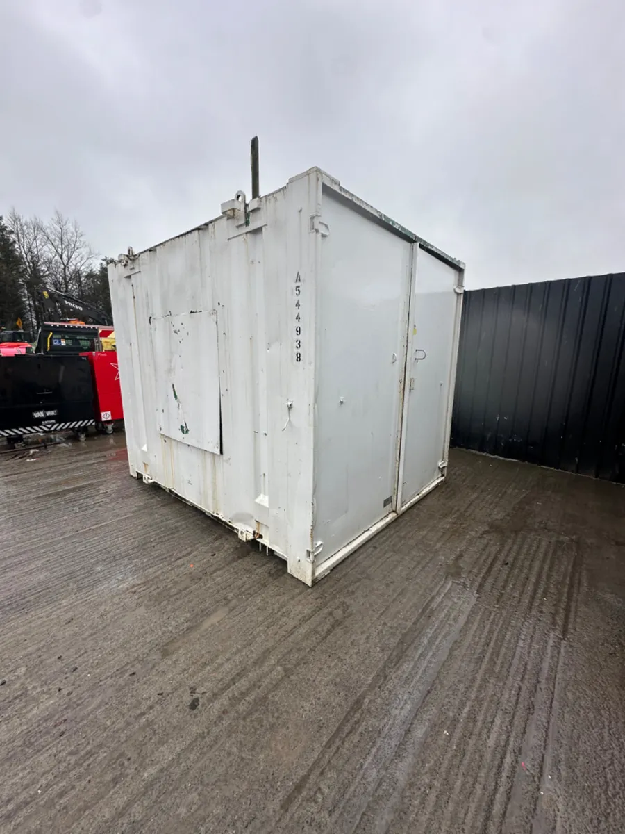 10 X 8 Storage Container