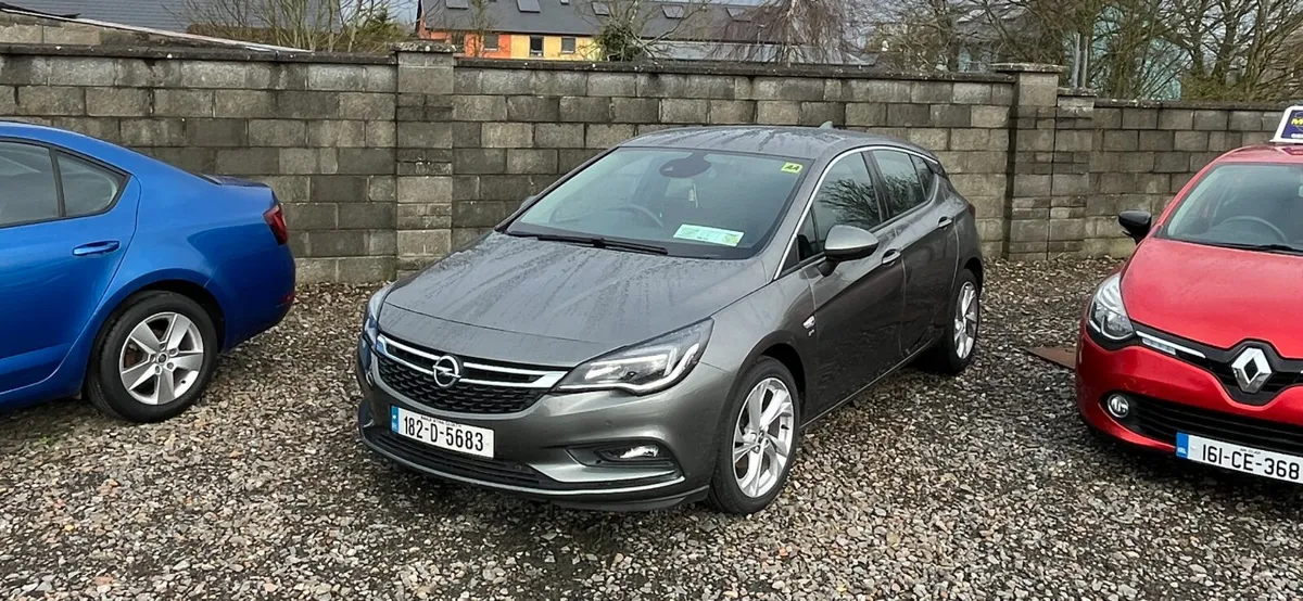 18 Opel Astra 1.6d new Nct