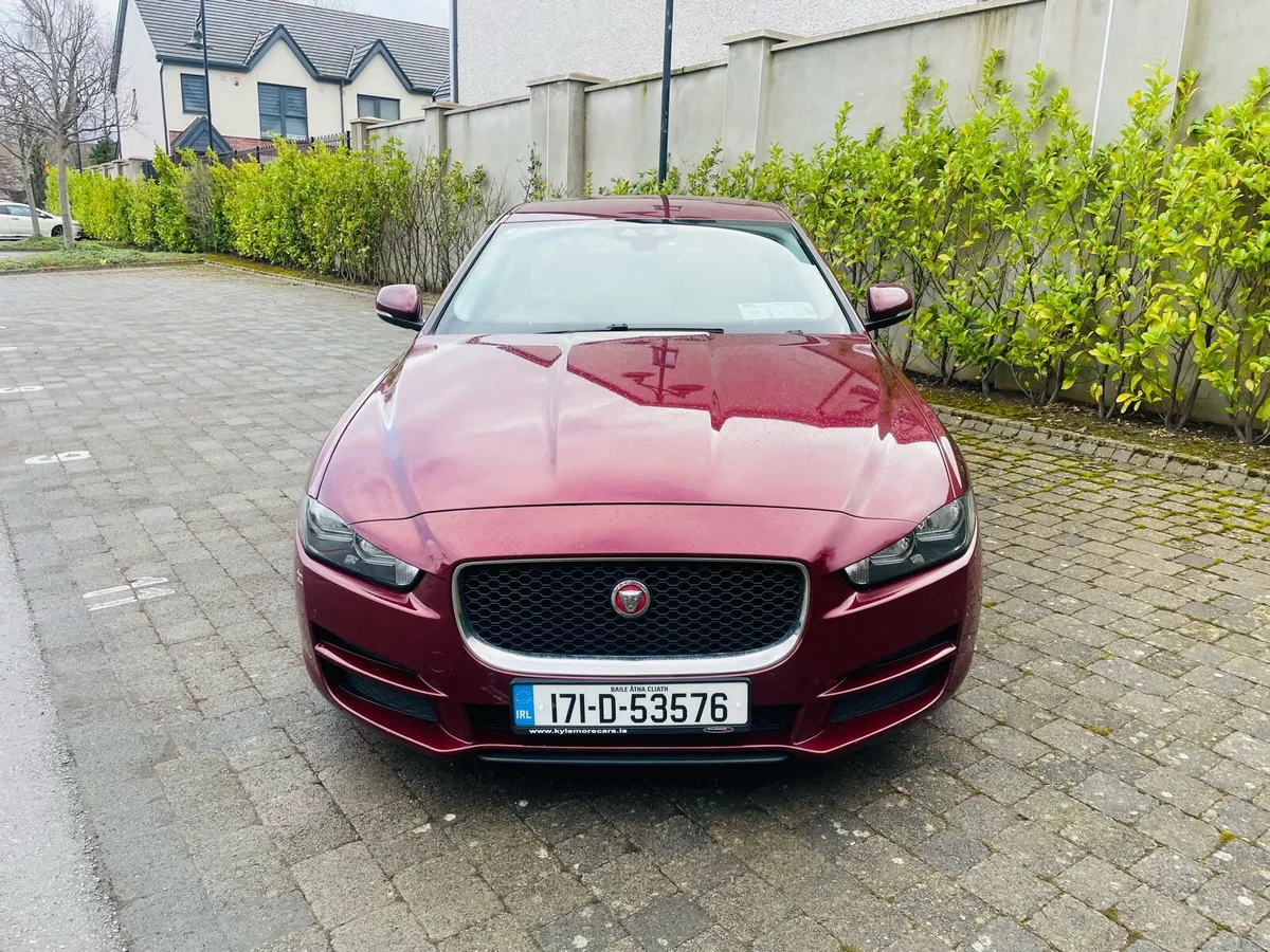 2017 JAGUAR XE 2.0 DIESEL HIGH SPEC - Image 2