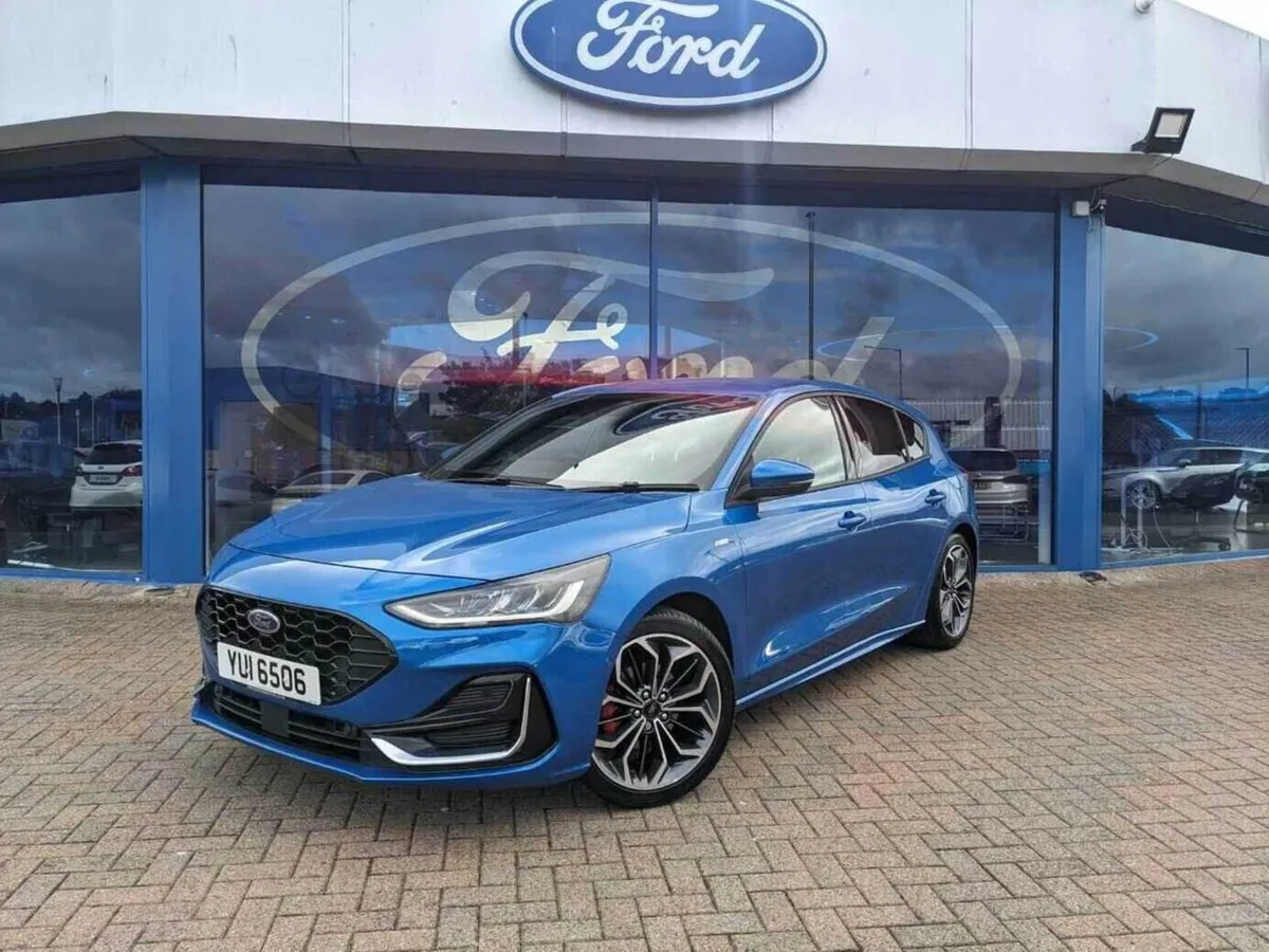 Ford Focus St-line Vignale - Image 3
