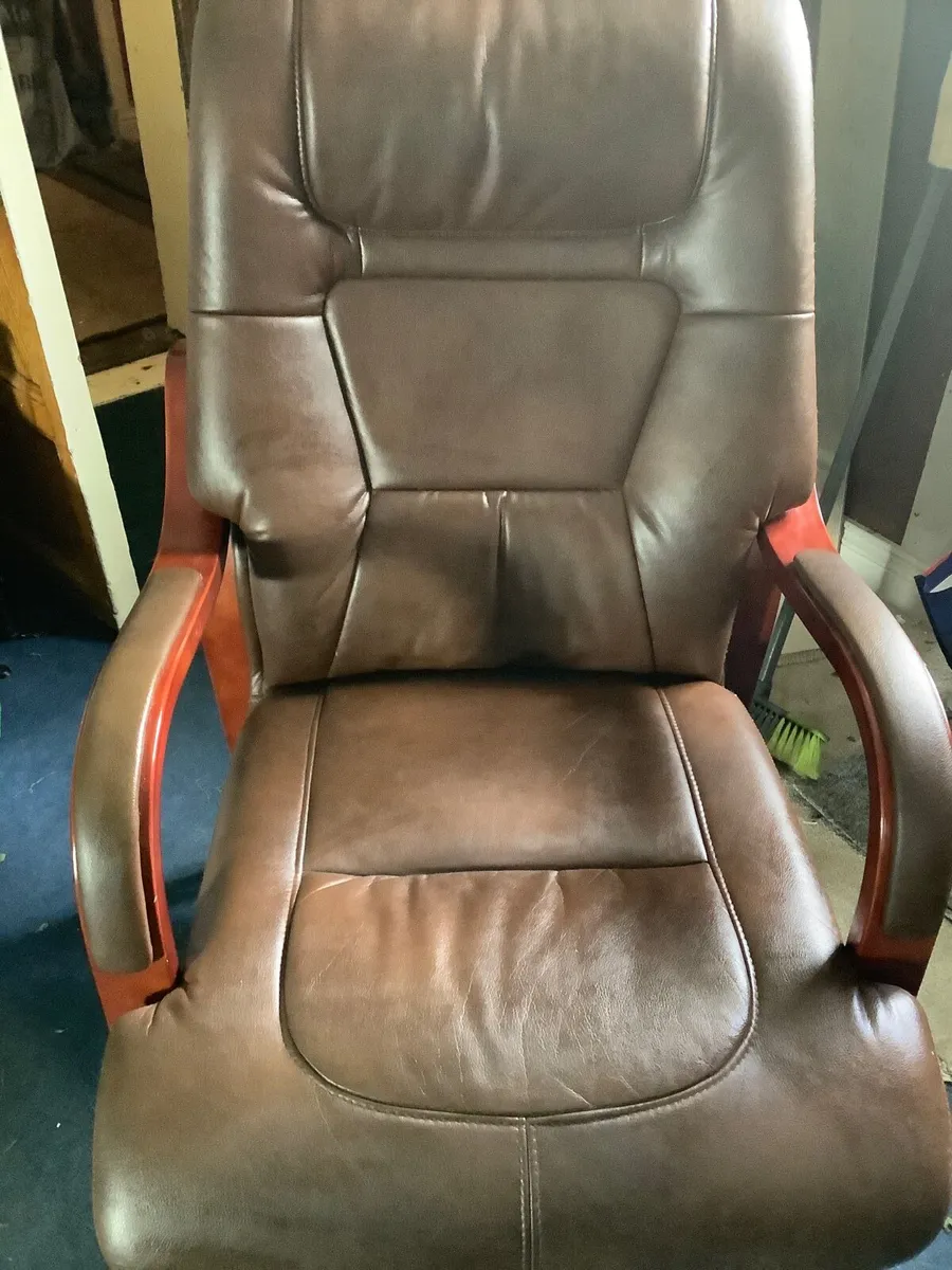 Orthopaedic armchair as new