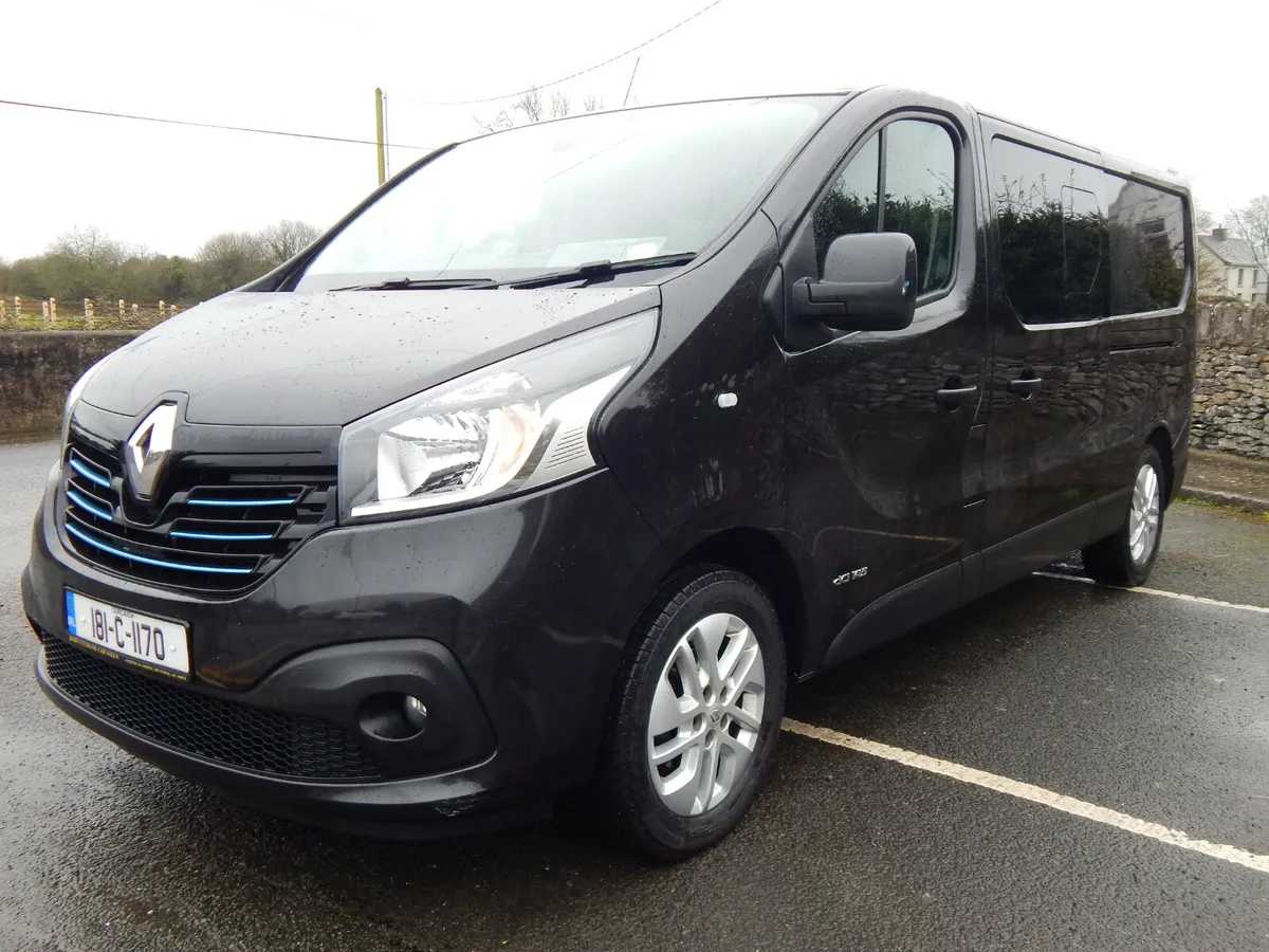 2018 Renault Trafic Sport Crew Cab CVRT 03/26 - Image 4