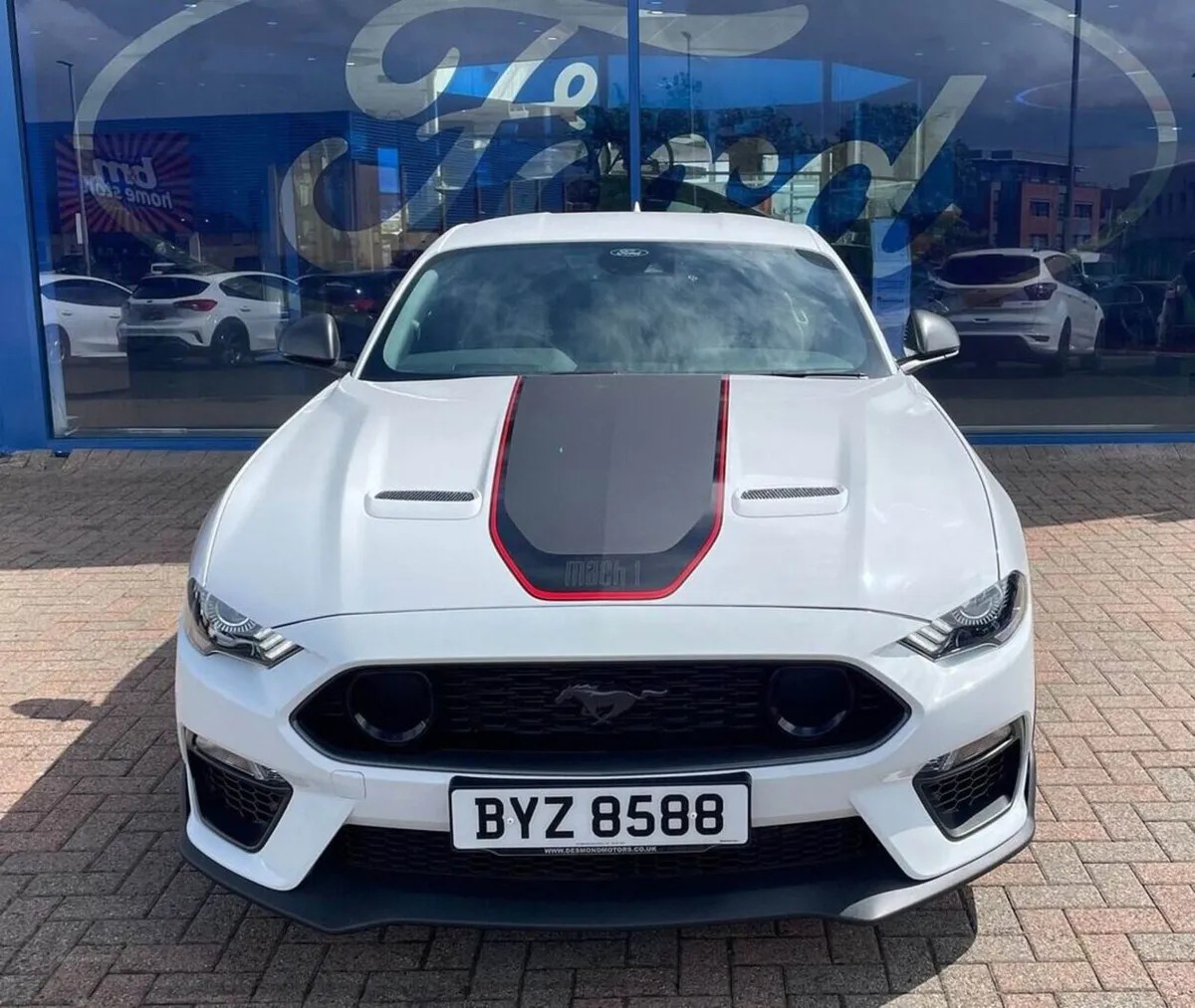 Ford Mustang Mach 1 - Image 3