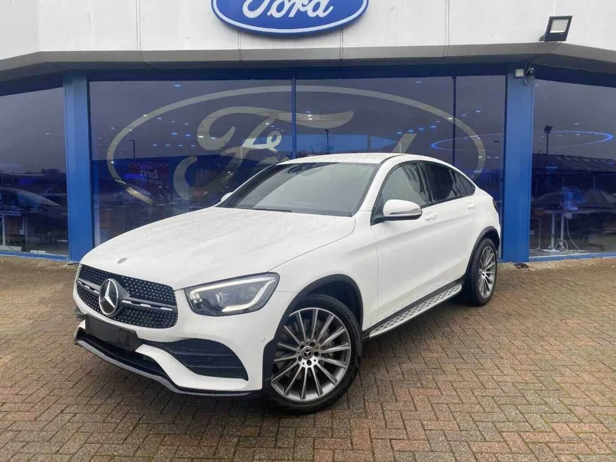 Mercedes-Benz GLC AMG Line - Image 3