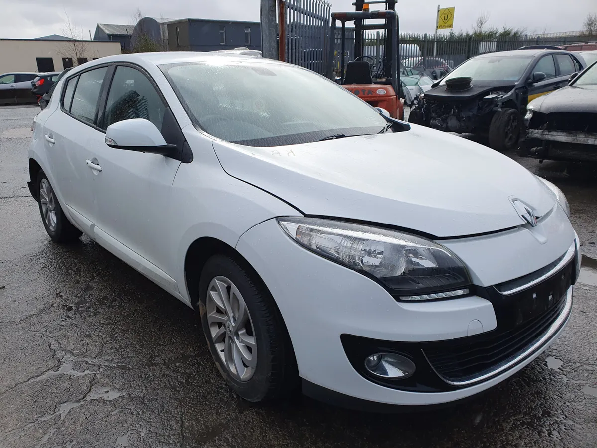 13 RENAULT MEGANE  1.5 DCI AUTO FOR BREAKING - Image 2