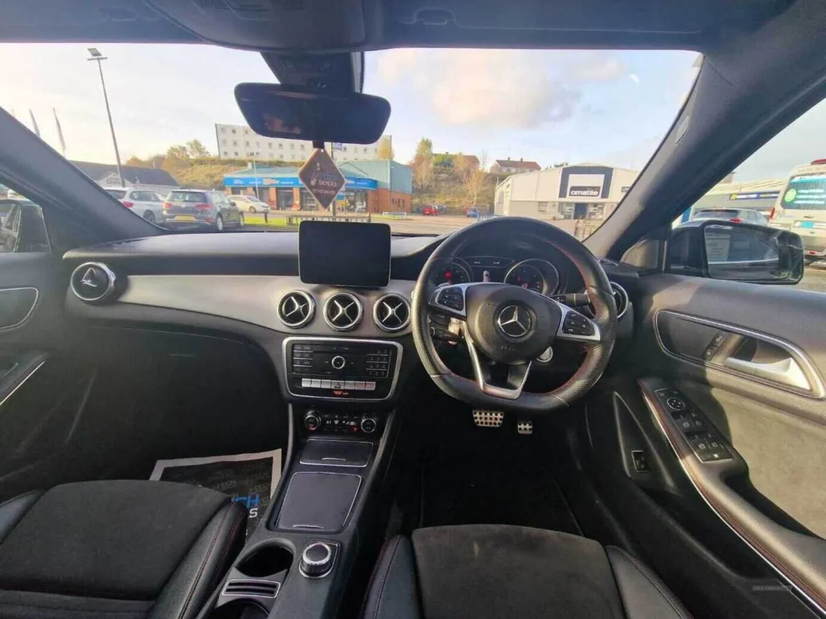 Mercedes-Benz GLA AMG Line - Image 4