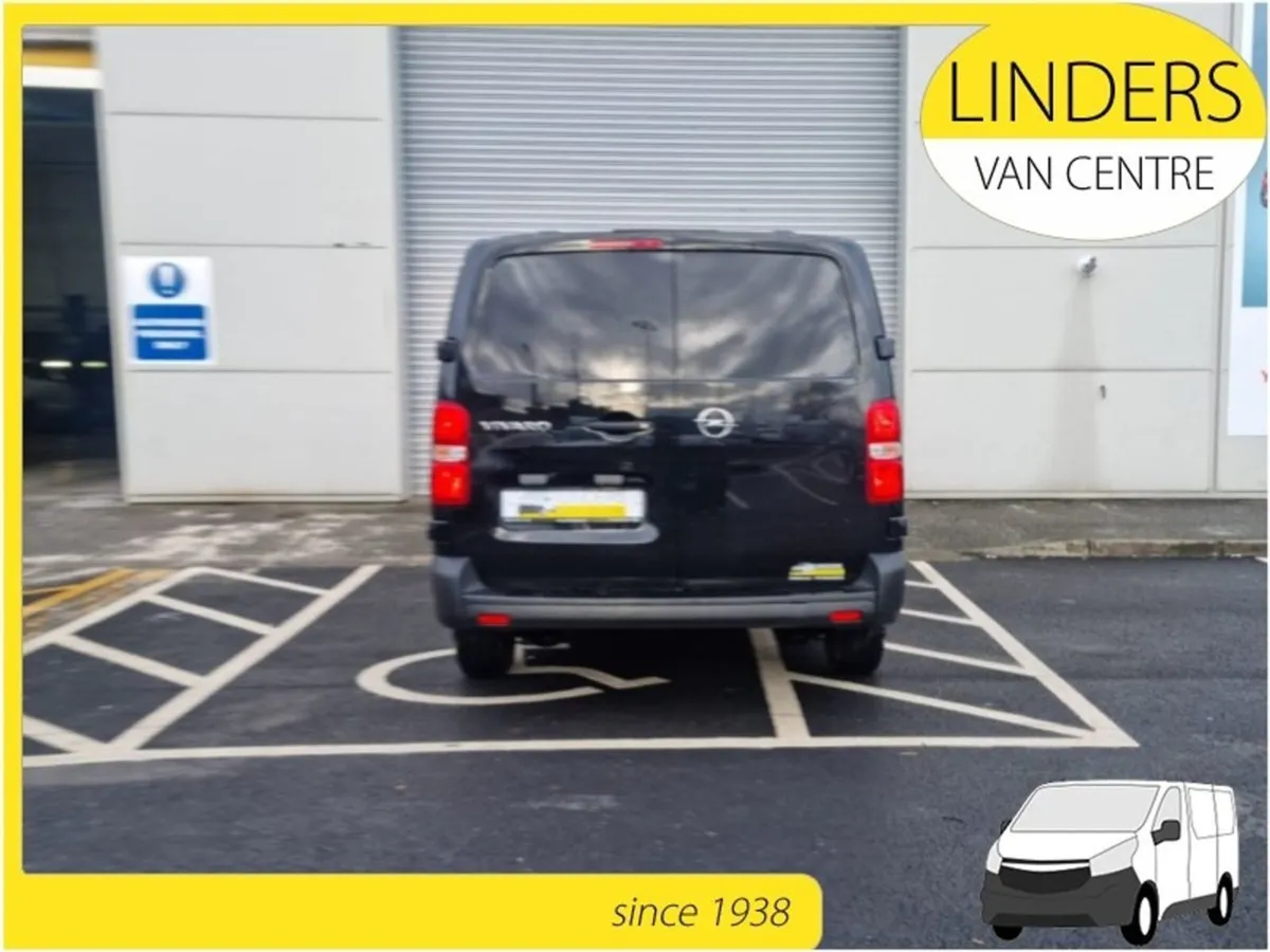 Opel Vivaro LWB 241 0kms Demo 6000 Discount - Image 4