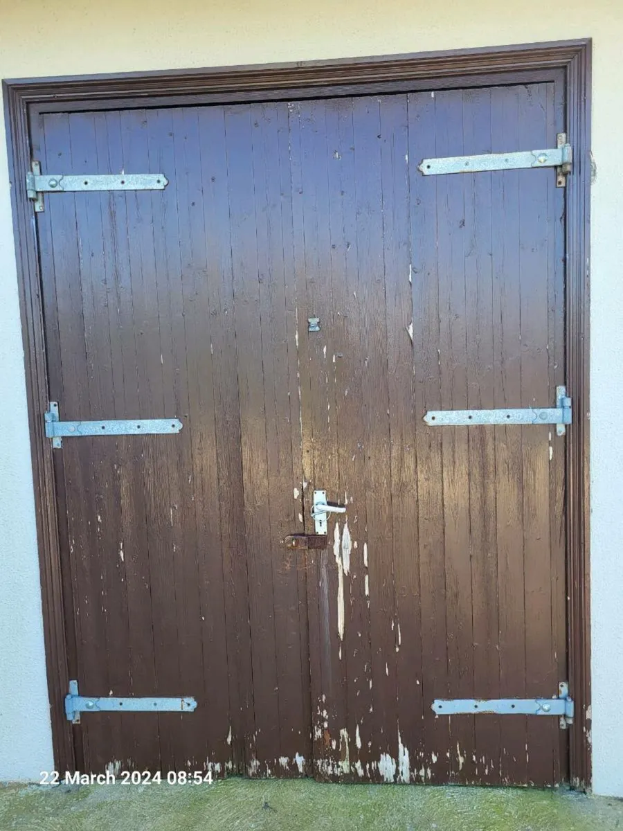 Stable doors / Double doors - Image 1