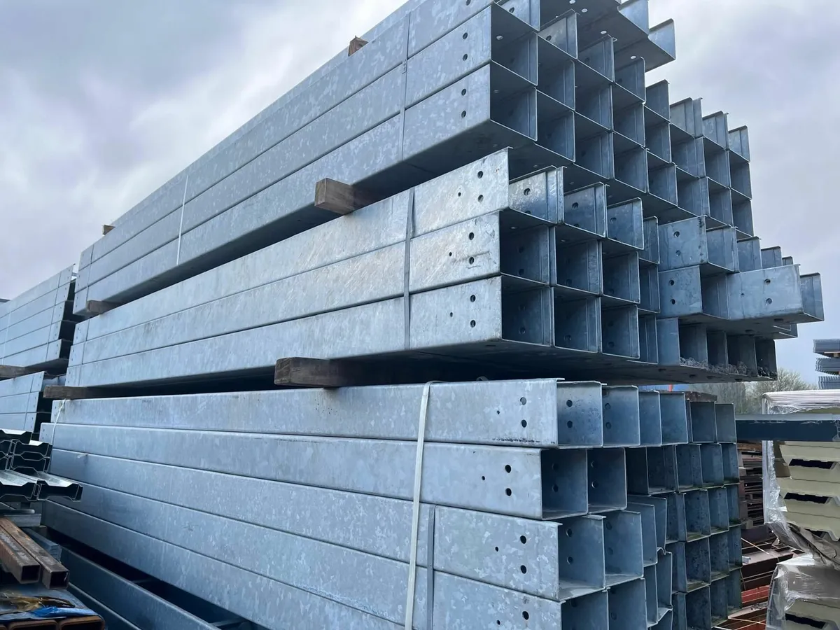 Galv Box Beams 4m