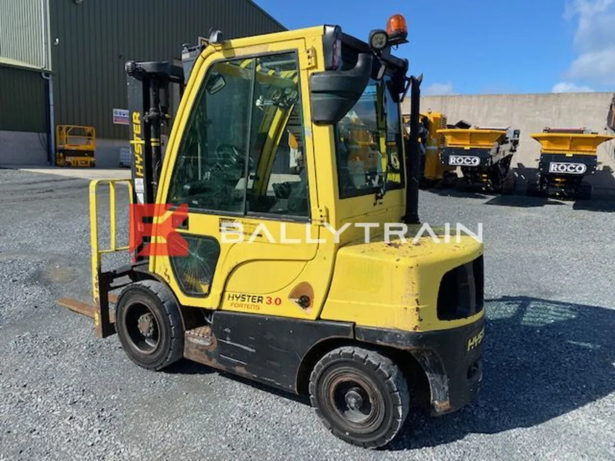 Hyster H3.0FT Forklift - Image 2