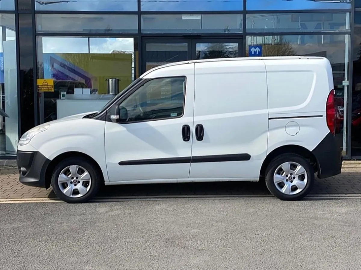 Fiat Doblo 1.3t/d Low Kms 134625 Kms / Slider Van - Image 2