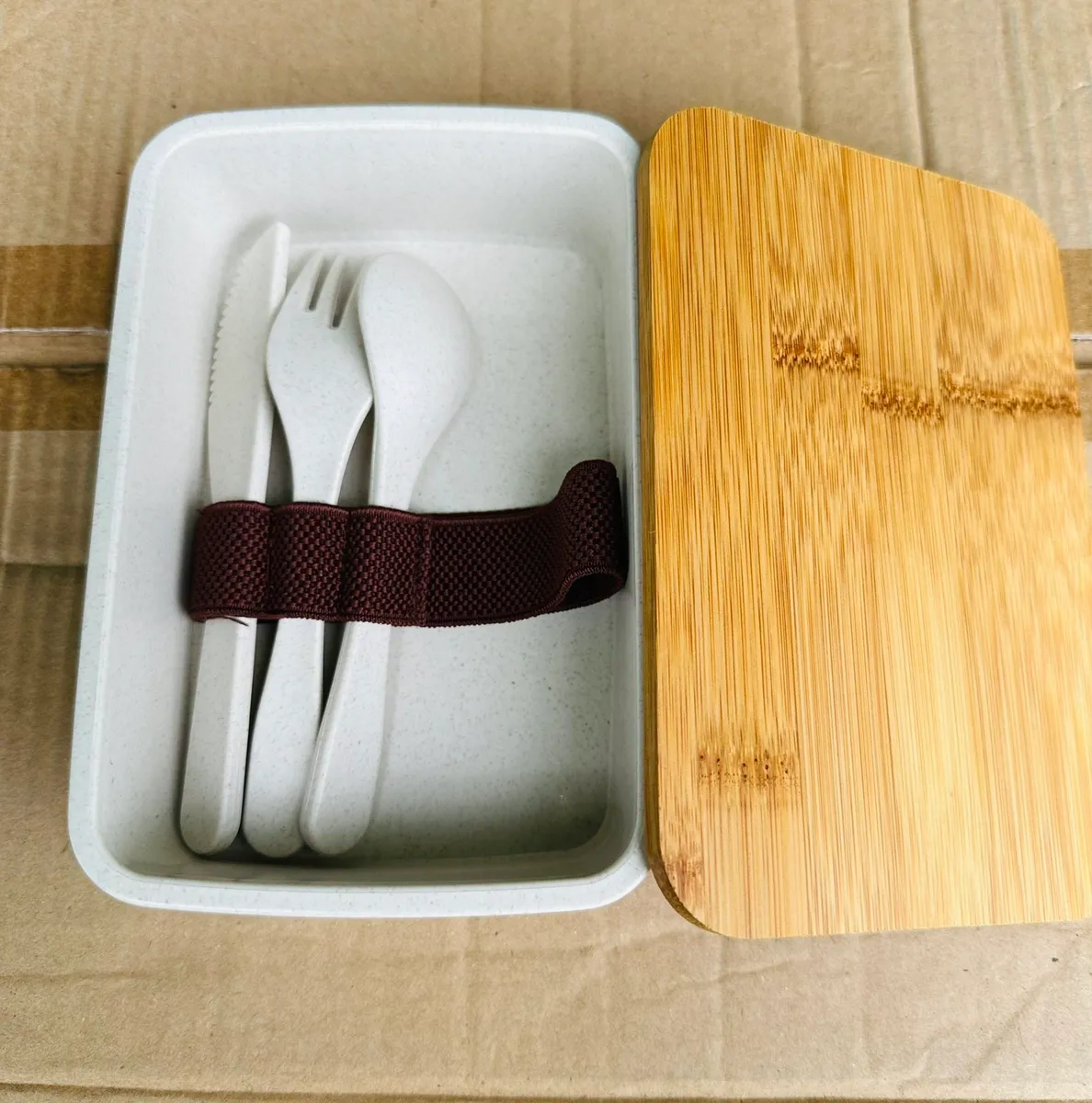 250 SETS LUNCH BOXES & CUTLERY BAMBOO RECYCLABLE - Image 1