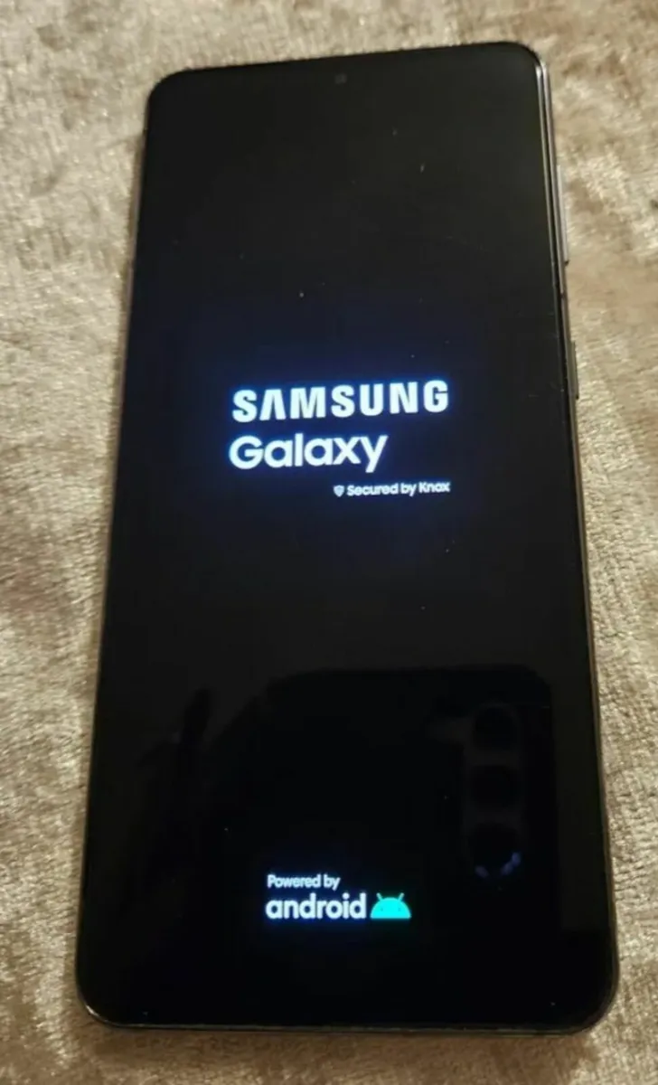 Samsung S21 - Image 1