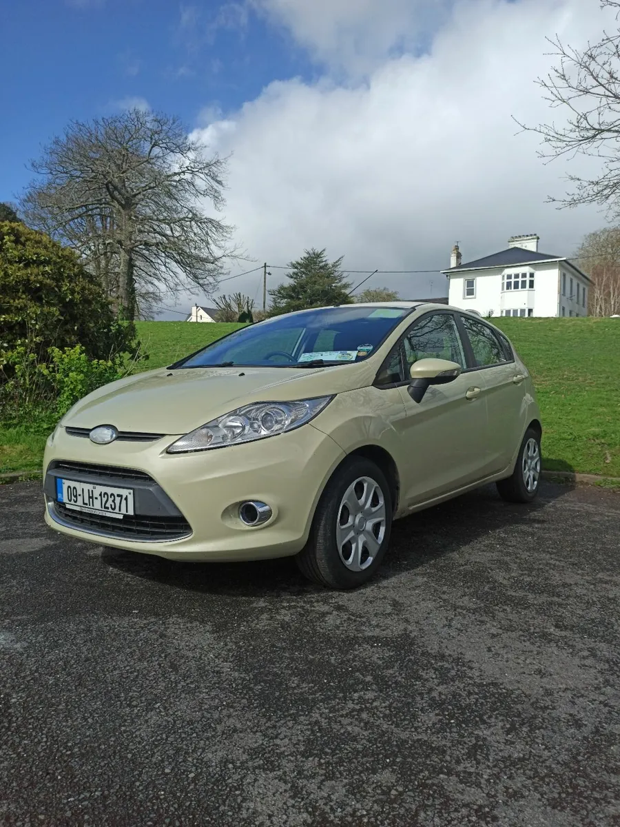 Ford Fiesta 2009 - Image 1