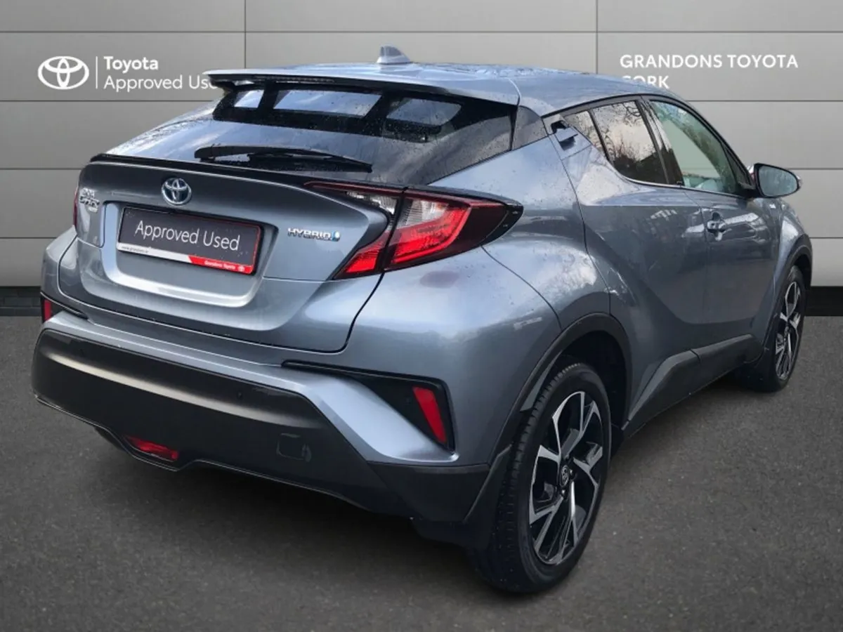 Toyota C-HR 1.8 Hybrid Sport 4DR Auto - Image 2