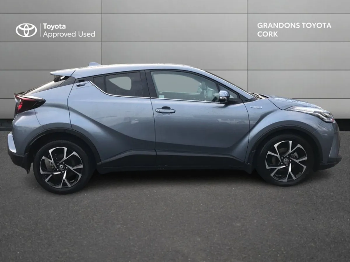 Toyota C-HR 1.8 Hybrid Sport 4DR Auto - Image 3