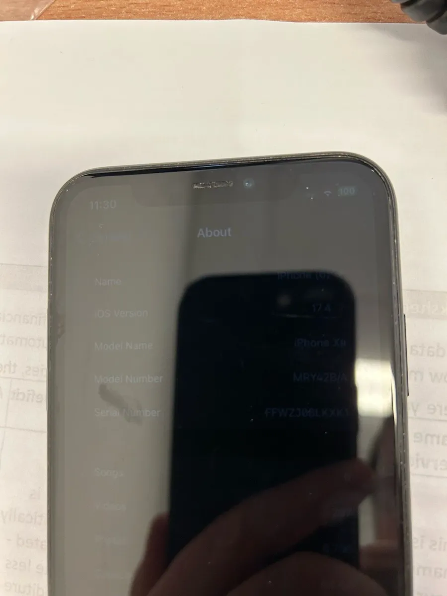 iPhone XR - Image 1