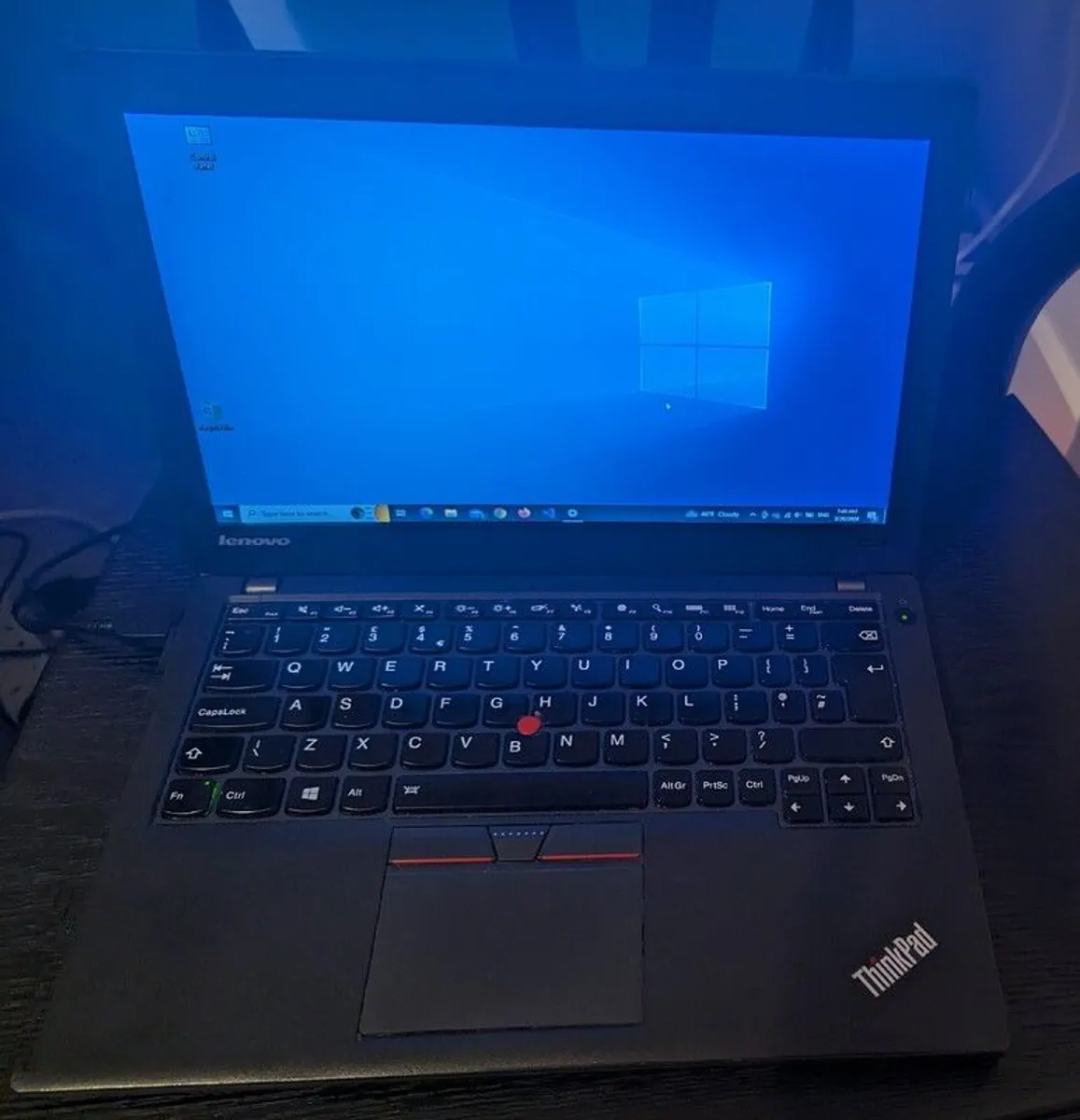 Lenovo ThinkPad X250 - Image 1