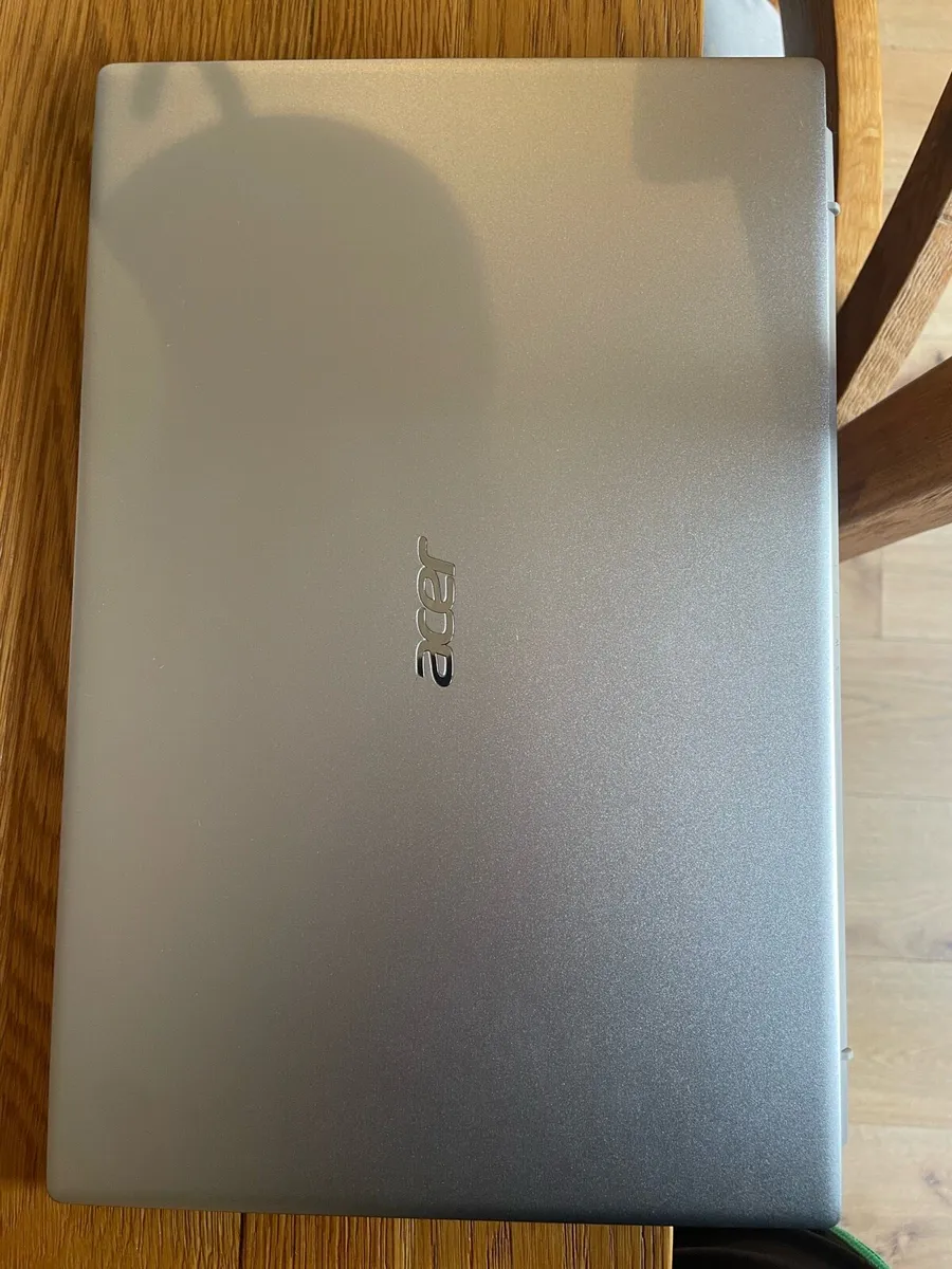 Acer Swift 3 Laptop - Image 1