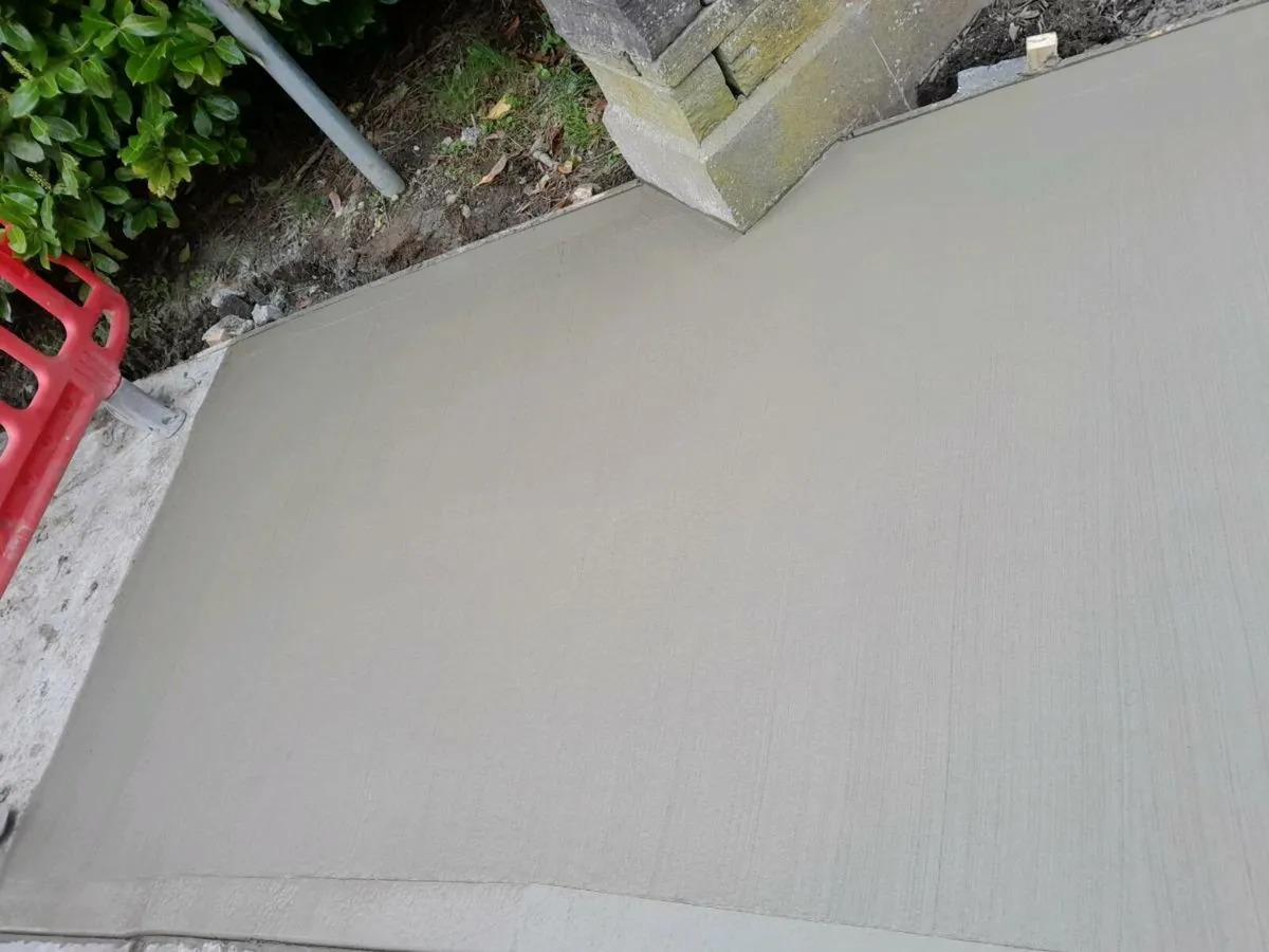 Concrete finisher available Galway area - Image 1