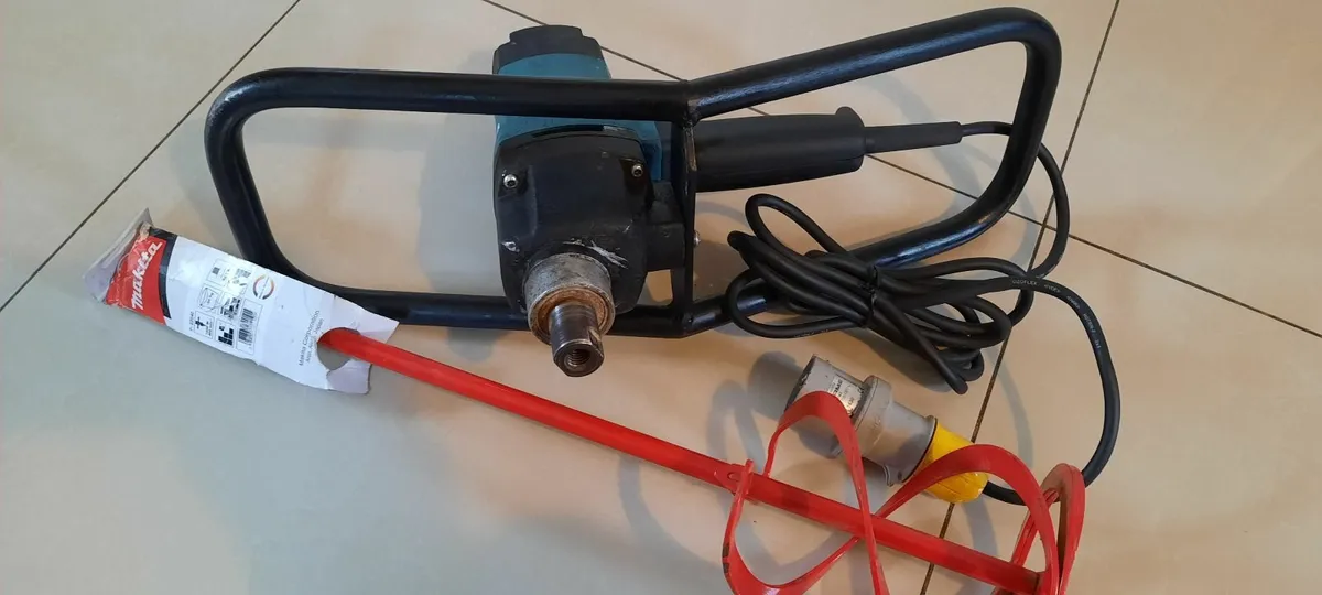 Makita UT120 Paddle Mixer 110v for sale in Co. Clare for €230 on DoneDeal