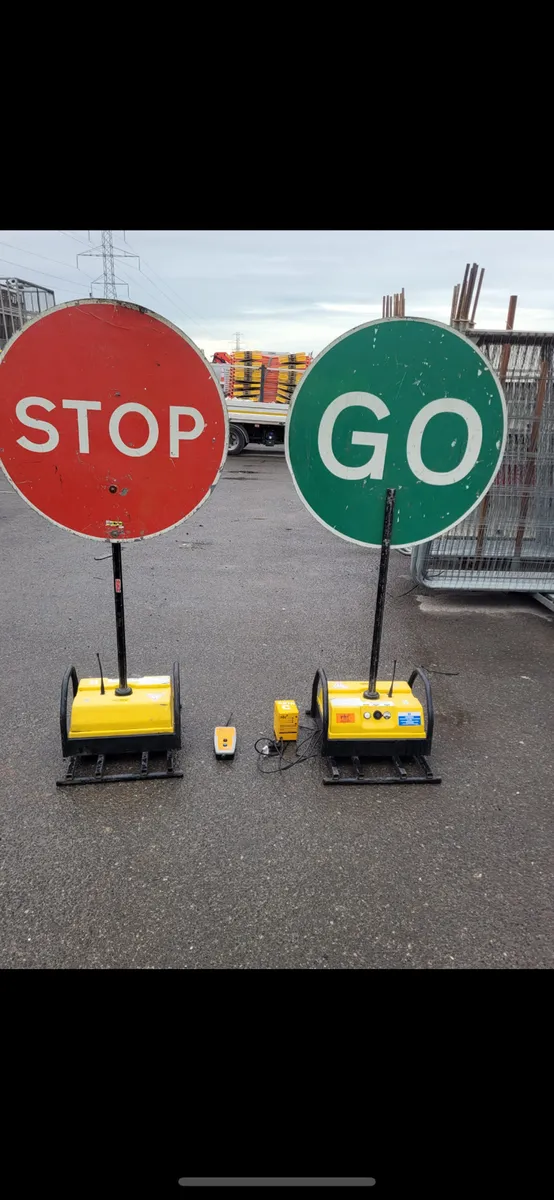 Automatic Stop and Go Boards - Image 1