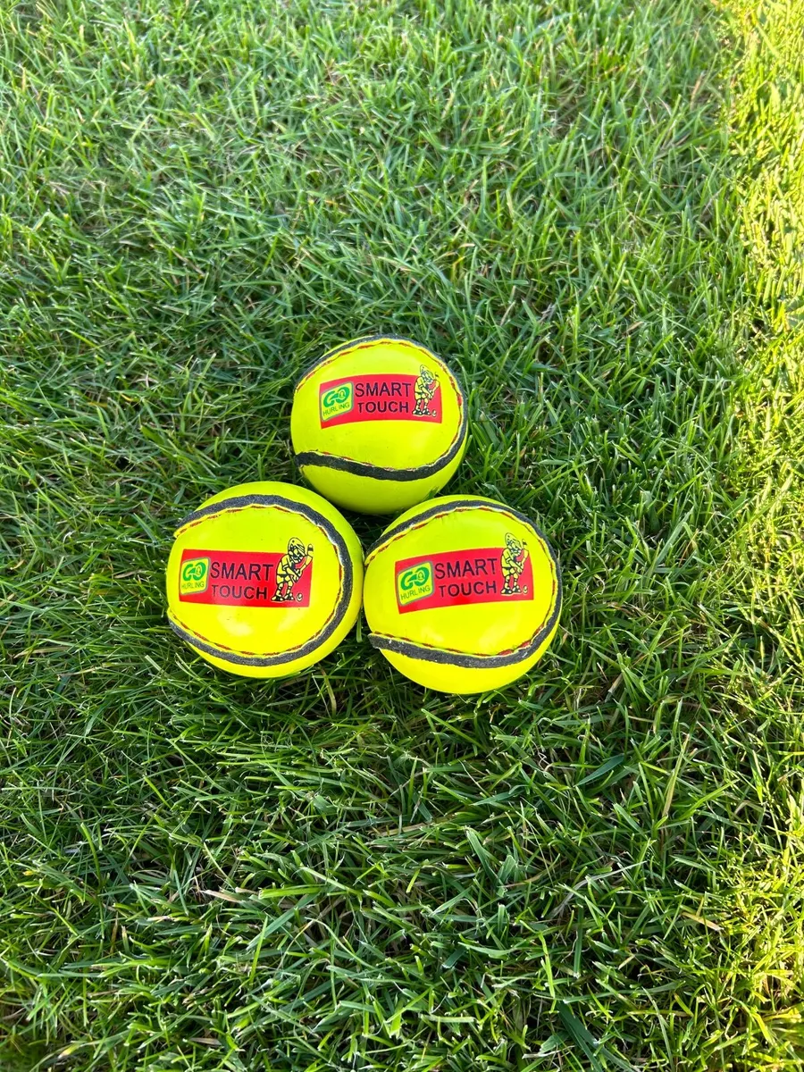 Smart Touch Sliotars  Yellow/ Hurley/ Hurling - Image 4