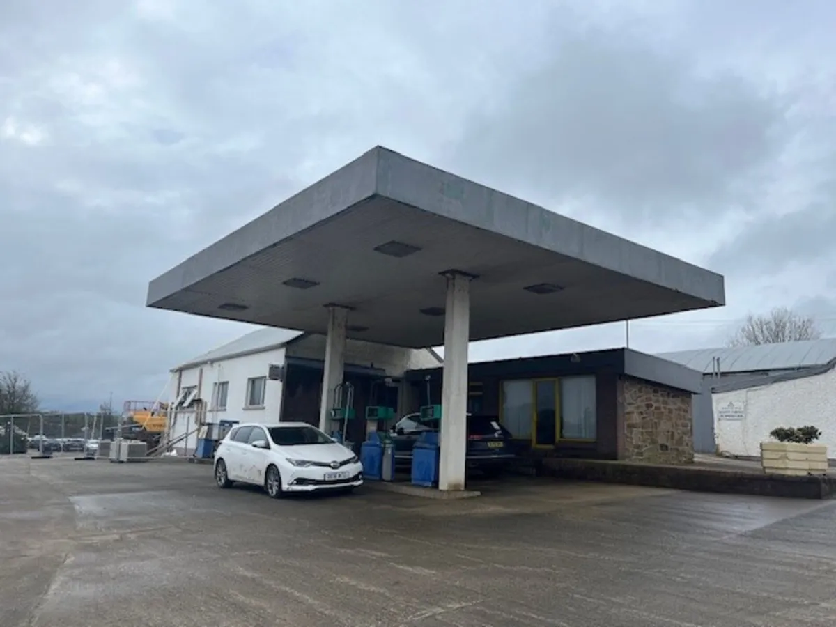 Fuel Forecourt Roof System