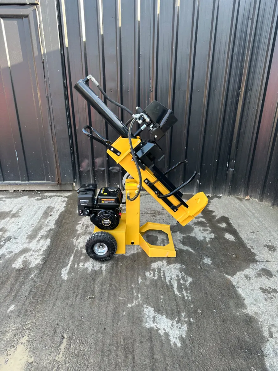 *SALE PRICE*  IPS 12T Petrol Log Splitter - Image 3