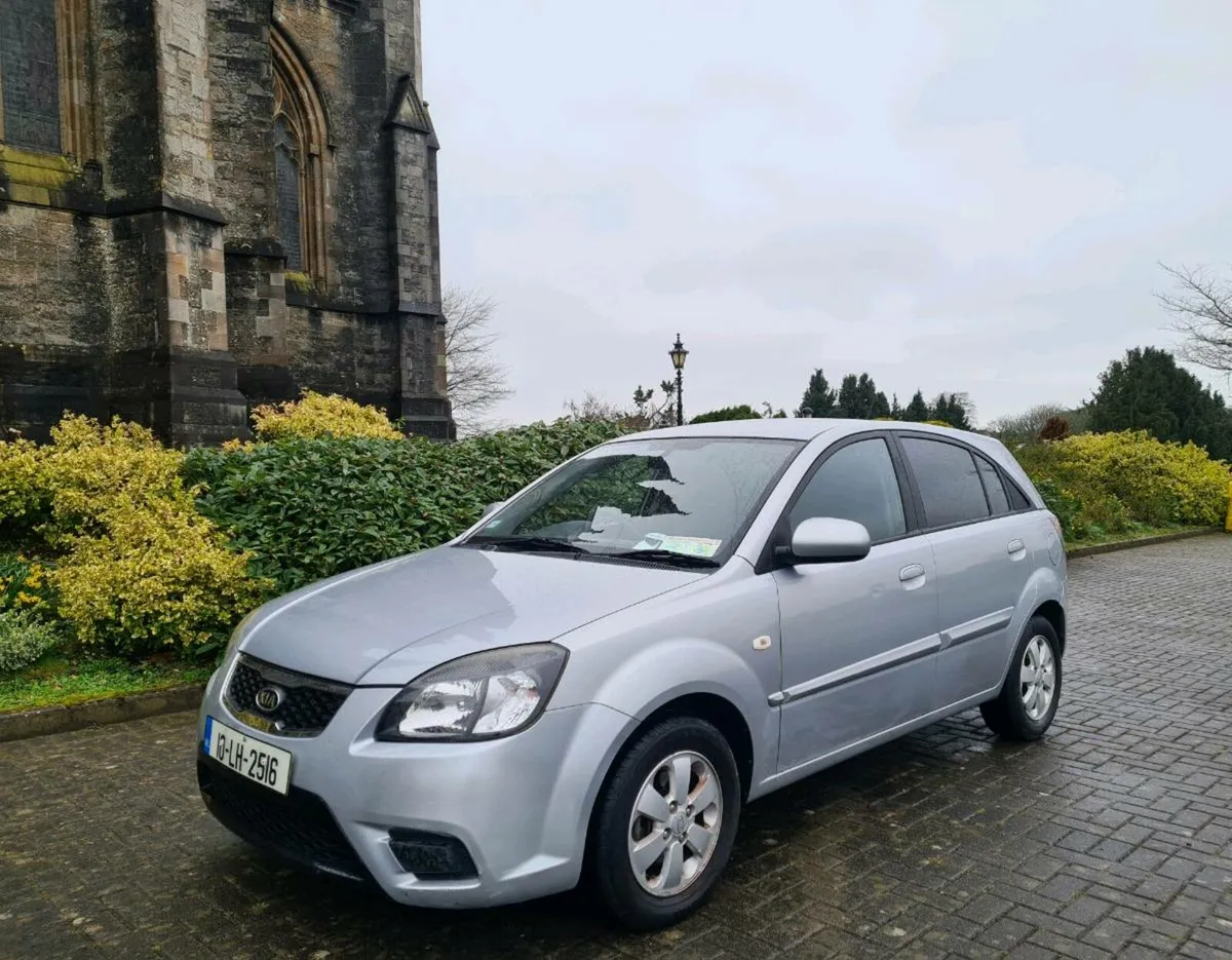 2010 Kia Rio 1.5 diesel, nct and tax. - Image 1