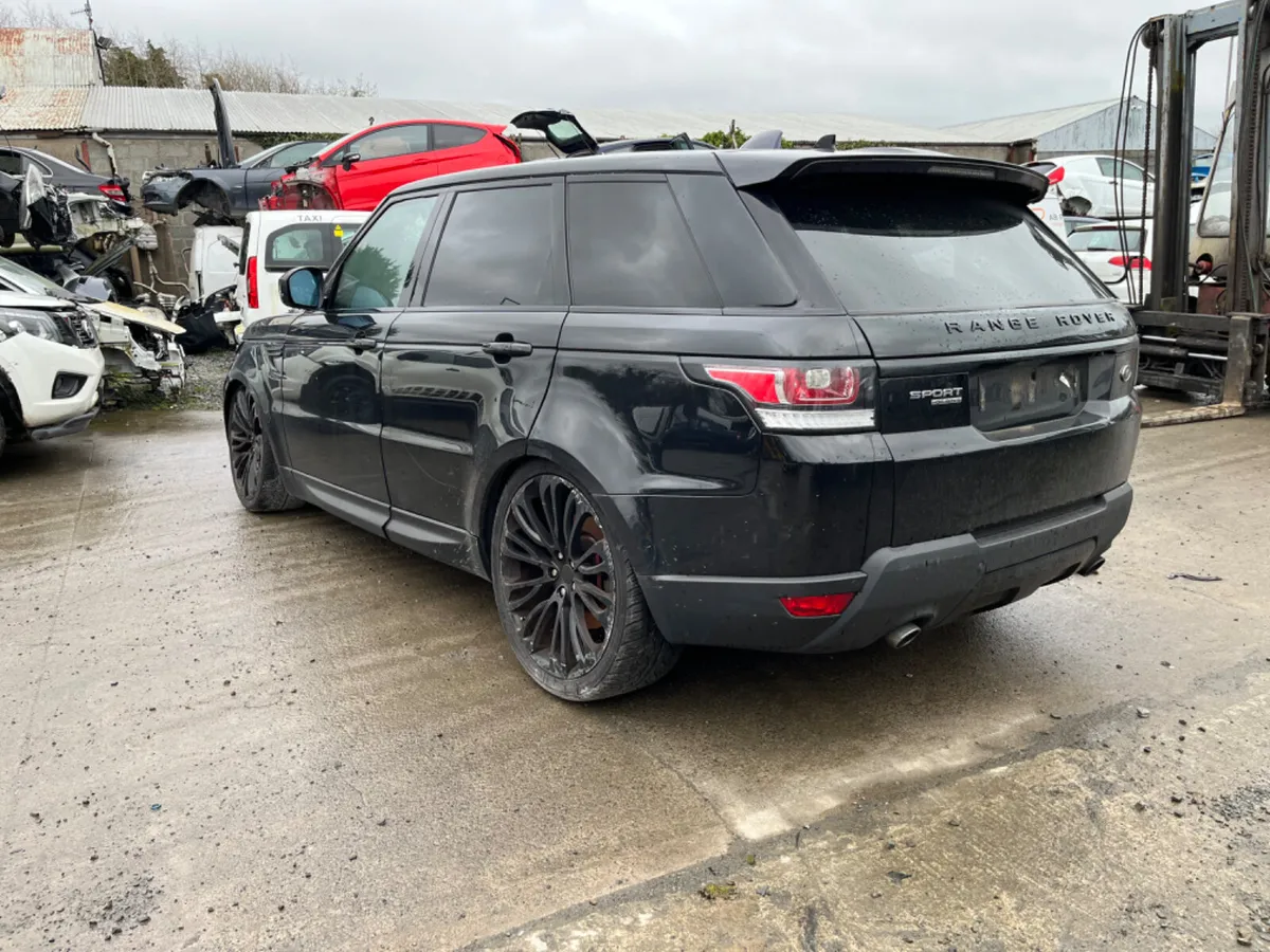 2016 Range Rover sport 3.0 - Image 3