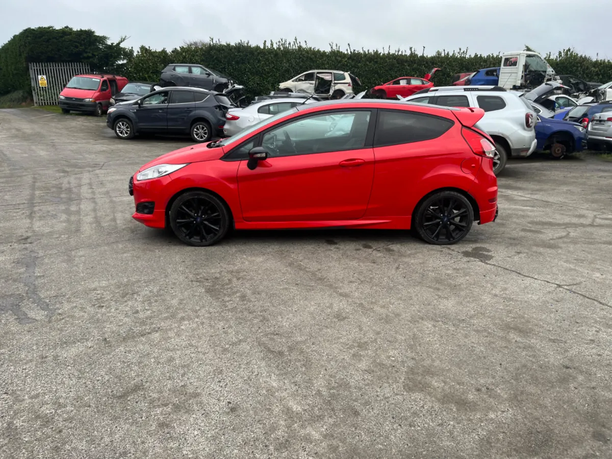 2015 Ford Fiesta  1.0 Turbo PTL - Image 1
