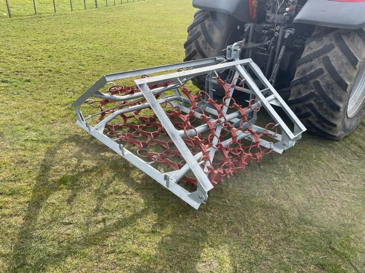 Jarmet Galvanised Heavy Duty Grass Harrows - Image 2