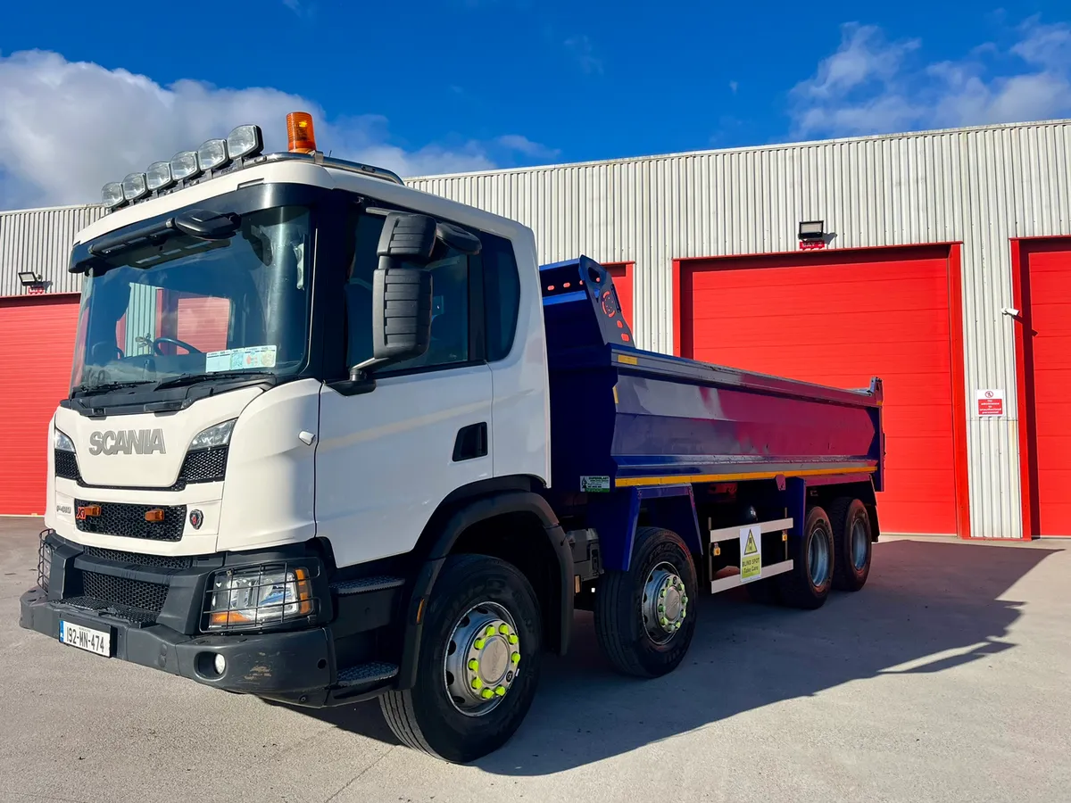 2019 Scania P410 XT 8x4 Tipper