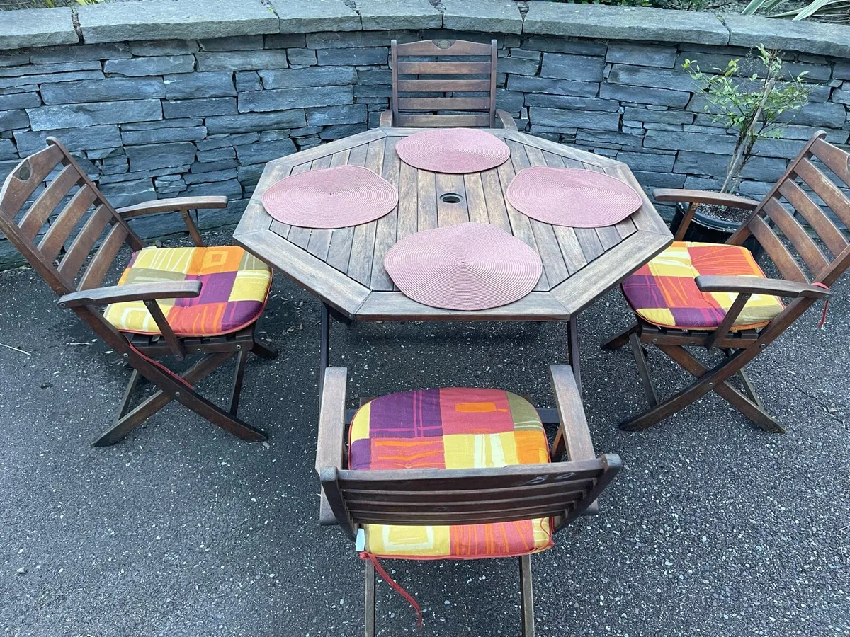 Beautiful 4 Seater Garden Table + Chairs Set for sale in Co. Cork for €