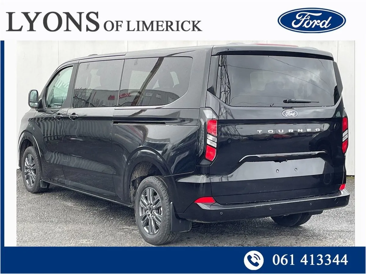 Ford Tourneo Custom LWB Titanium - Image 3