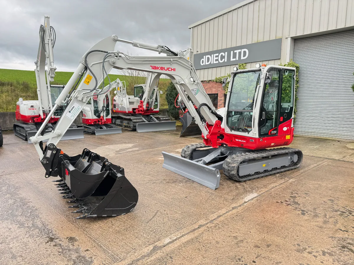 New Takeuchi TB260 - 6 Ton Digger - Image 2