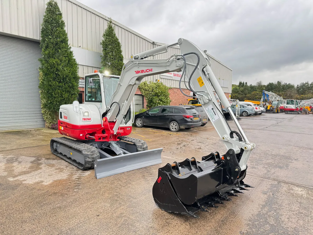 New Takeuchi TB260 - 6 Ton Digger - Image 4