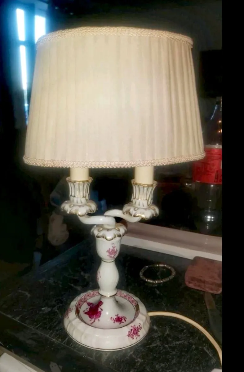 Fine antique HEREND lamp - Image 1