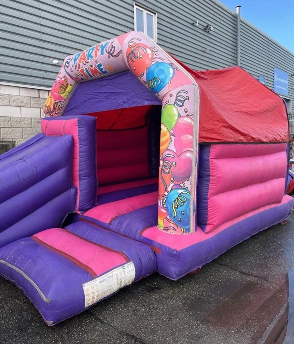 Bouncy Castle with slide for sale