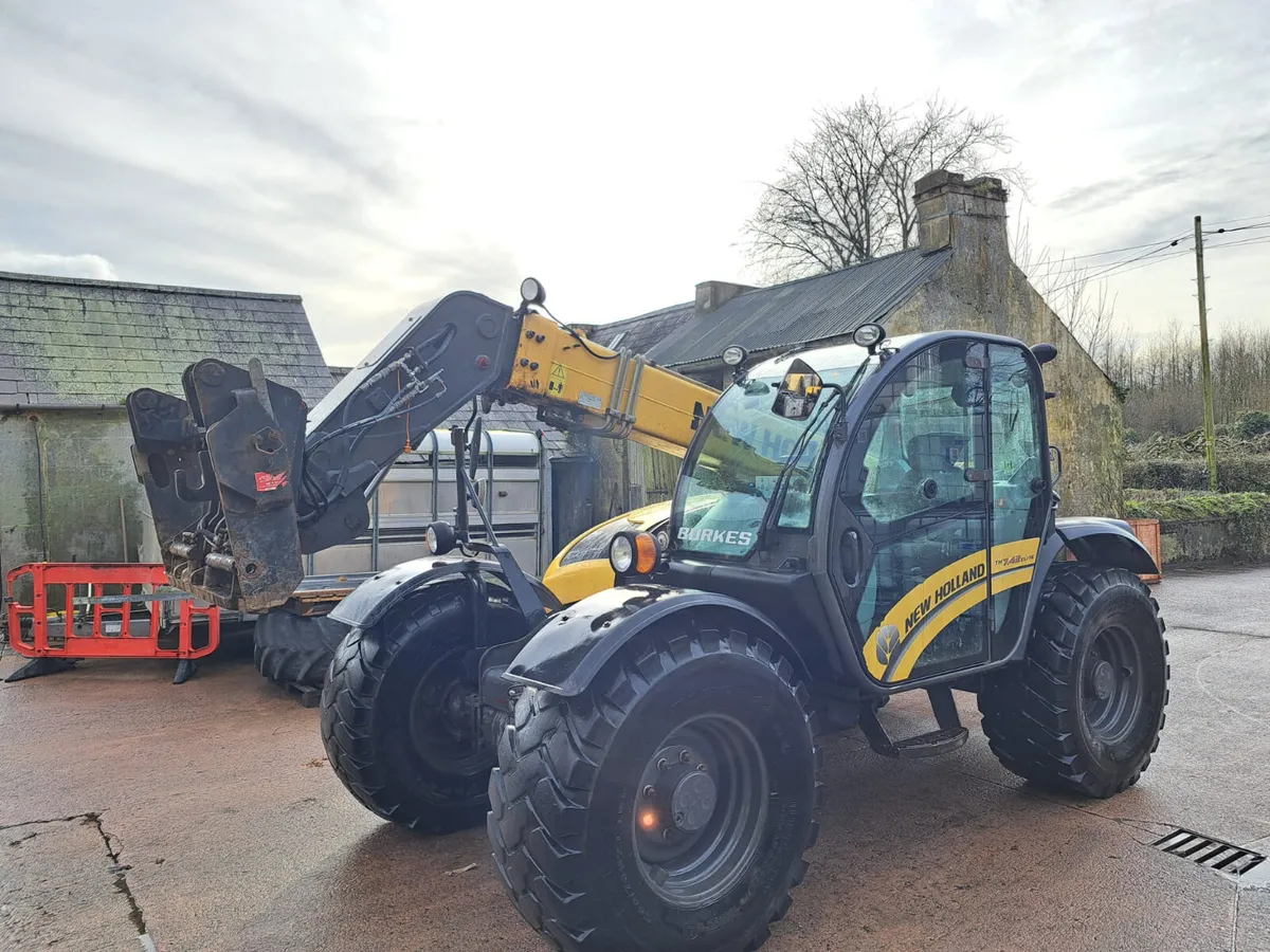 New Holland TH7.42 Elite Tele Handler