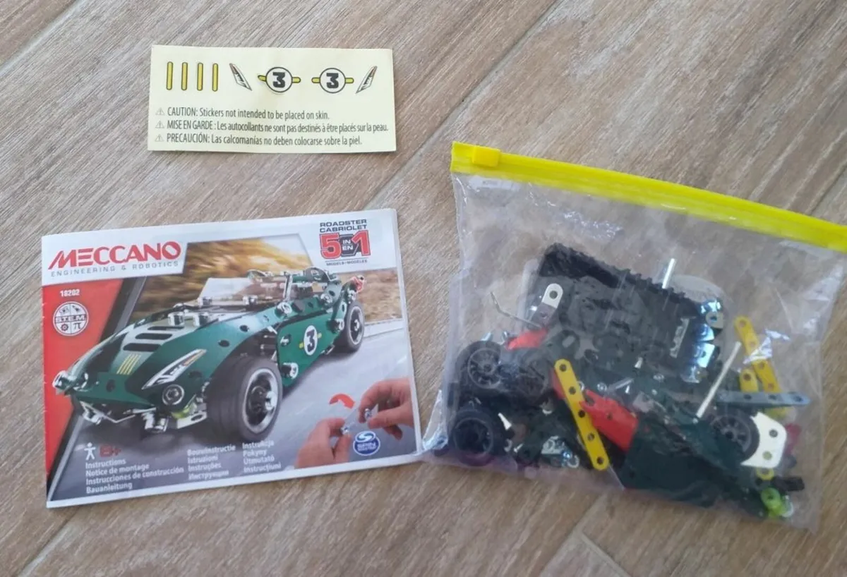 Meccano 5 in 1 hot sale roadster