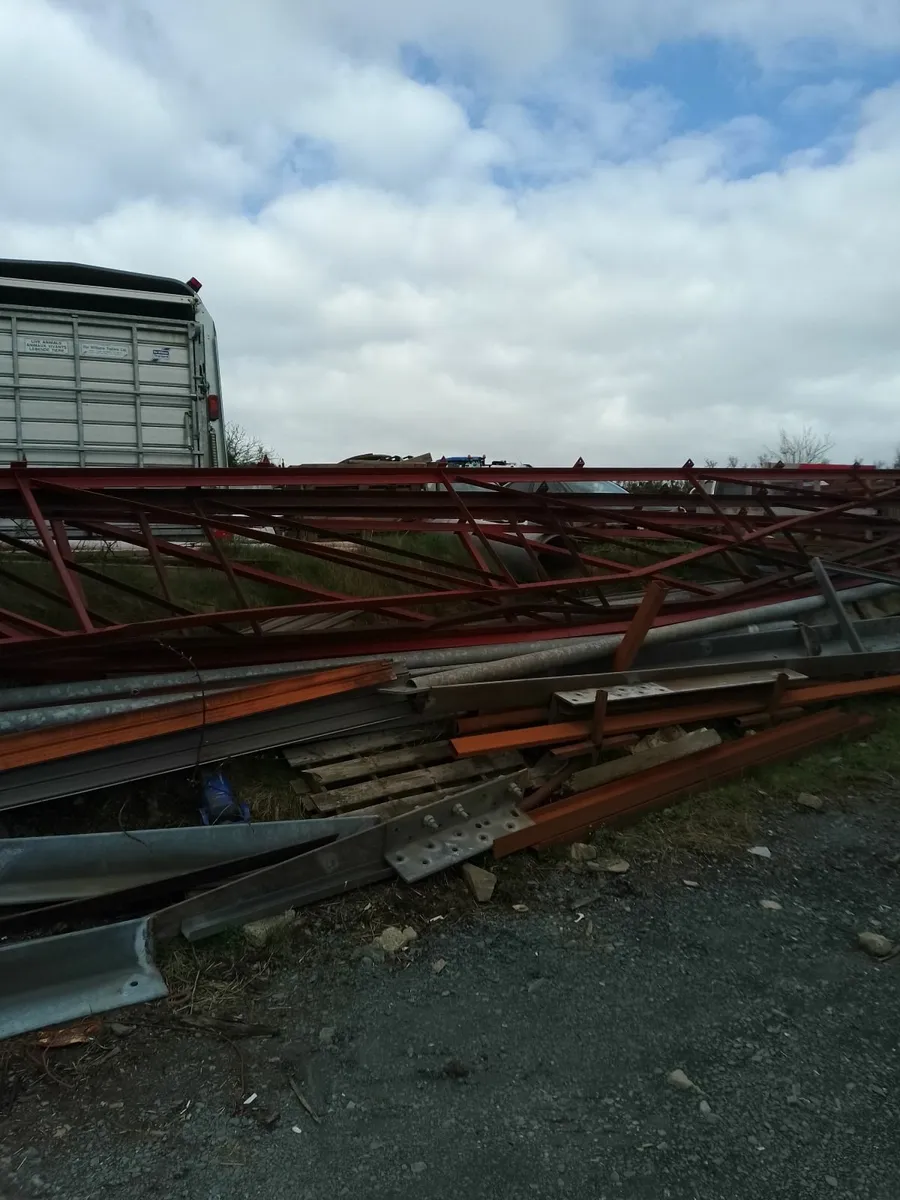 Steel roof trusses