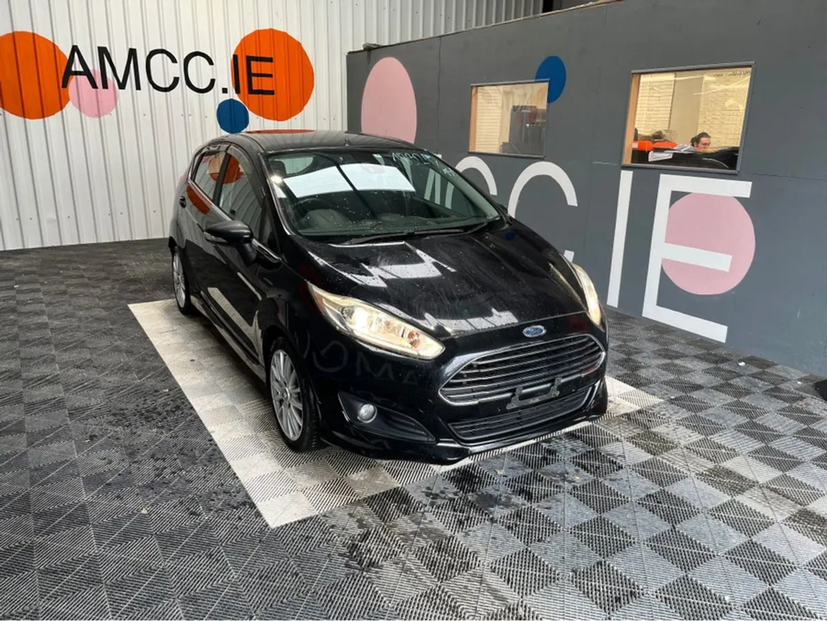 Ford Fiesta Ford Fiesta 1.0 Automatic / Reverse C - Image 1