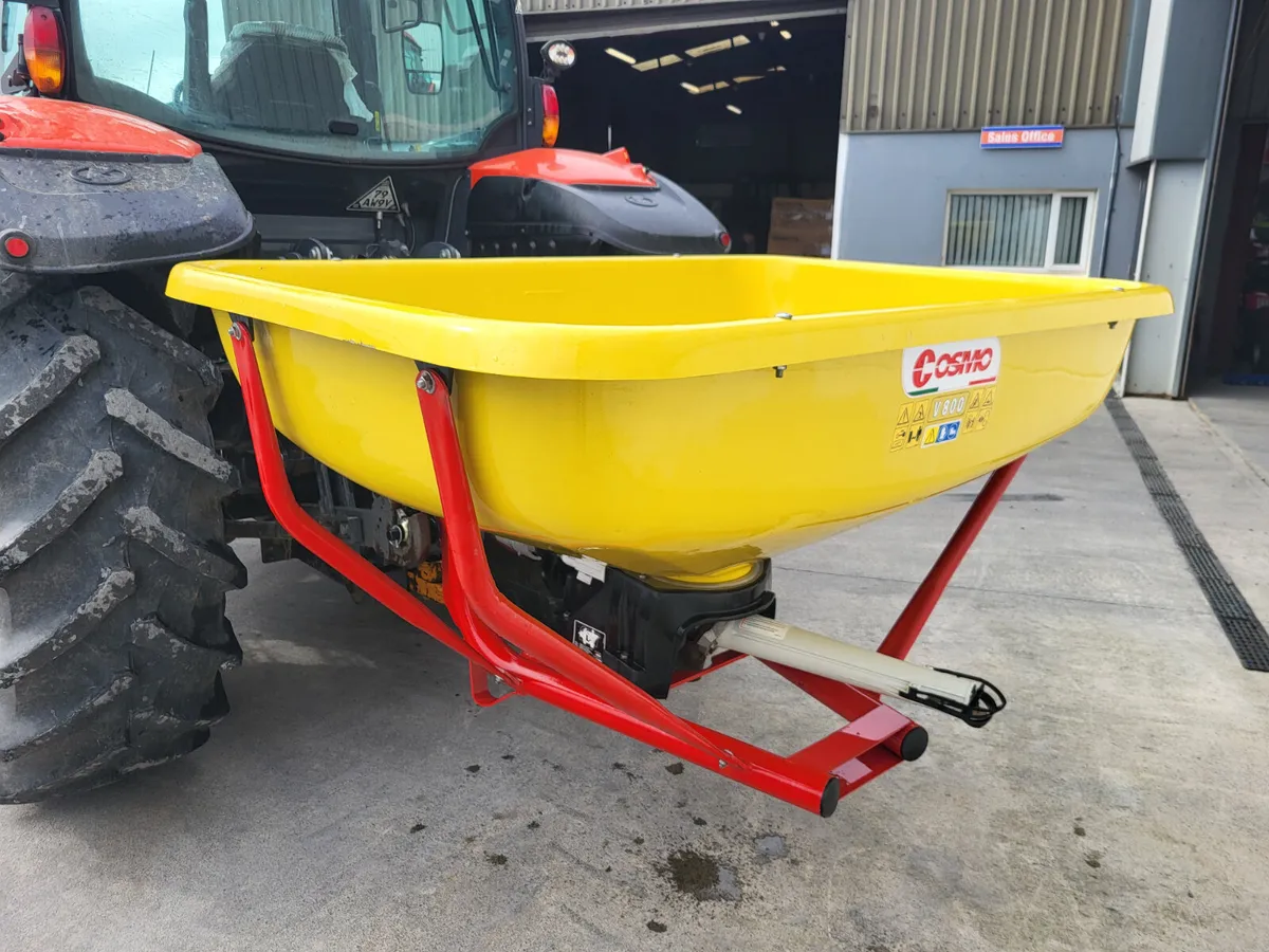 Cosmo Fert spreader - Image 1