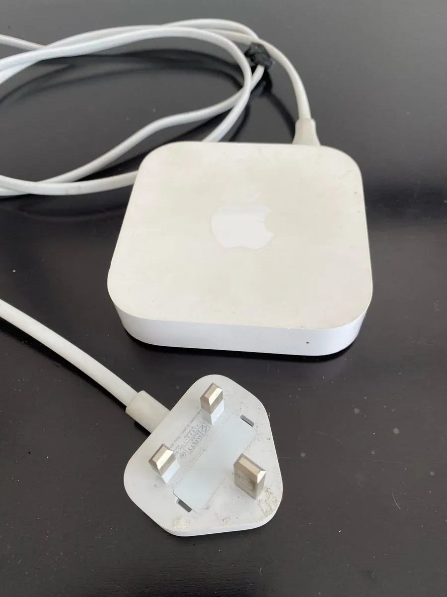 Apple AirPort Express and AirPort Time Capsule
