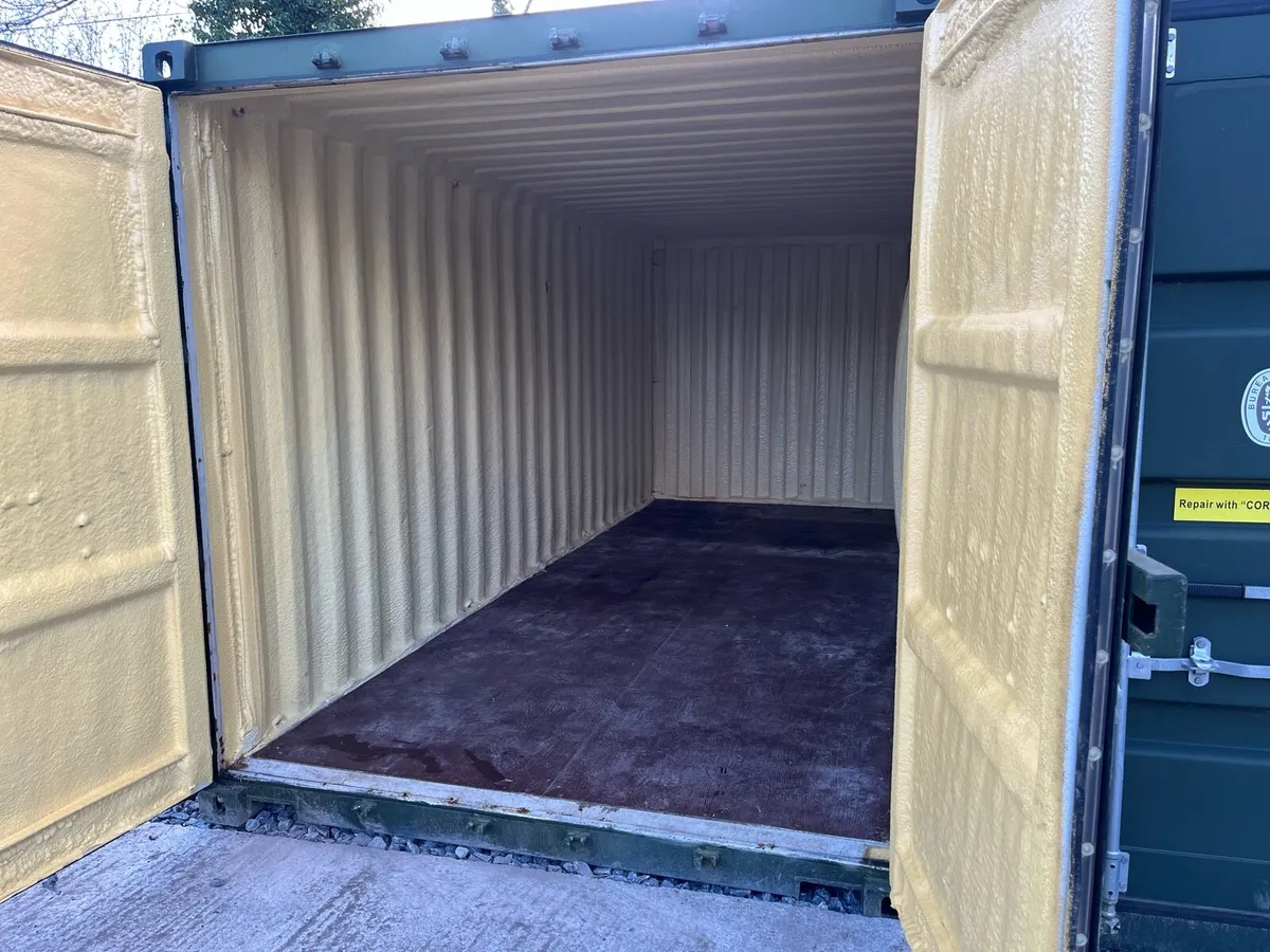 Storage solution - 20ft containers - easy access
