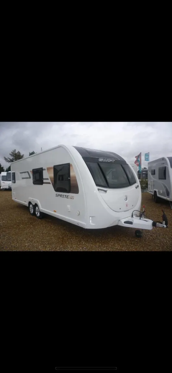 2020 SWIFT QUATTRO EW 6/7 BERTH CARAVAN - Image 1