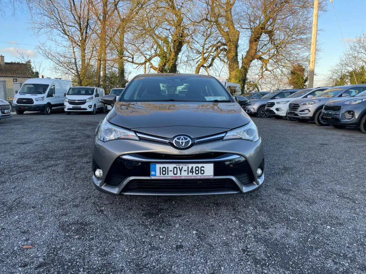 Toyota Avensis - Image 2