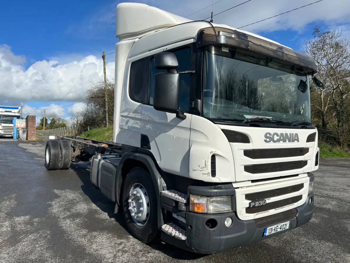 2013 Scania p230 4x2 18 ton 26ft chassis cab - Image 3